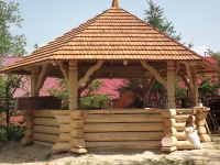 domy gonty drewniane z bali caloroczne cała Polska