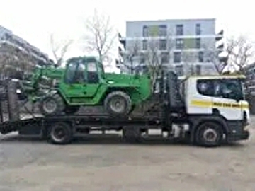 transport maszyn budowlanych rolniczych międzymiastowo wynajem ładowarek teleskopowych długoterminowo całodobowa pomoc drogowa 24h/7 najszybszy dojazd na miejsce zdarzenia Warszawa Praga okolice najtaniej na fv dla firm